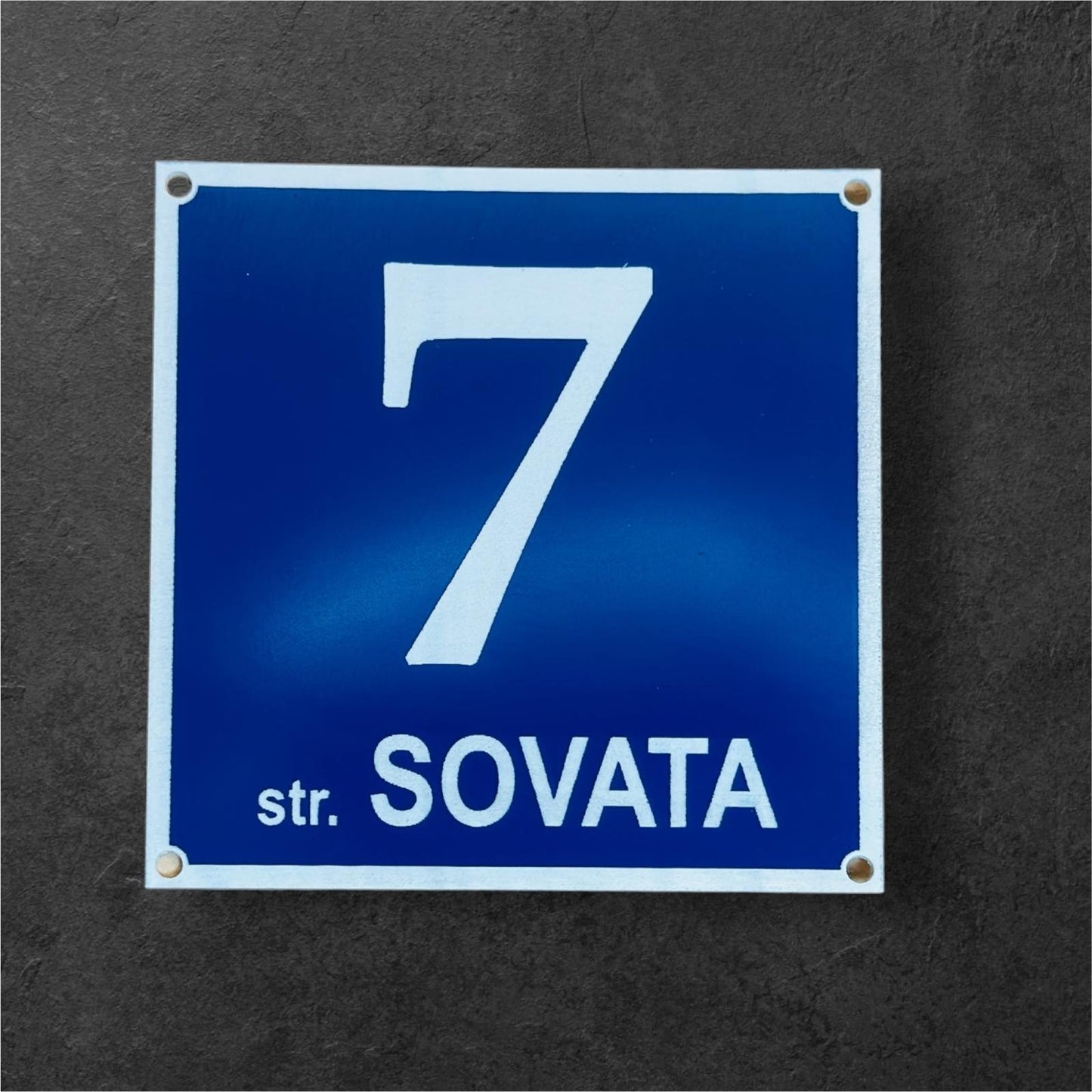 Număr casa și Stradă 150x150 mm Gravat Laser pe ABS Dublu Strat Oradea 2